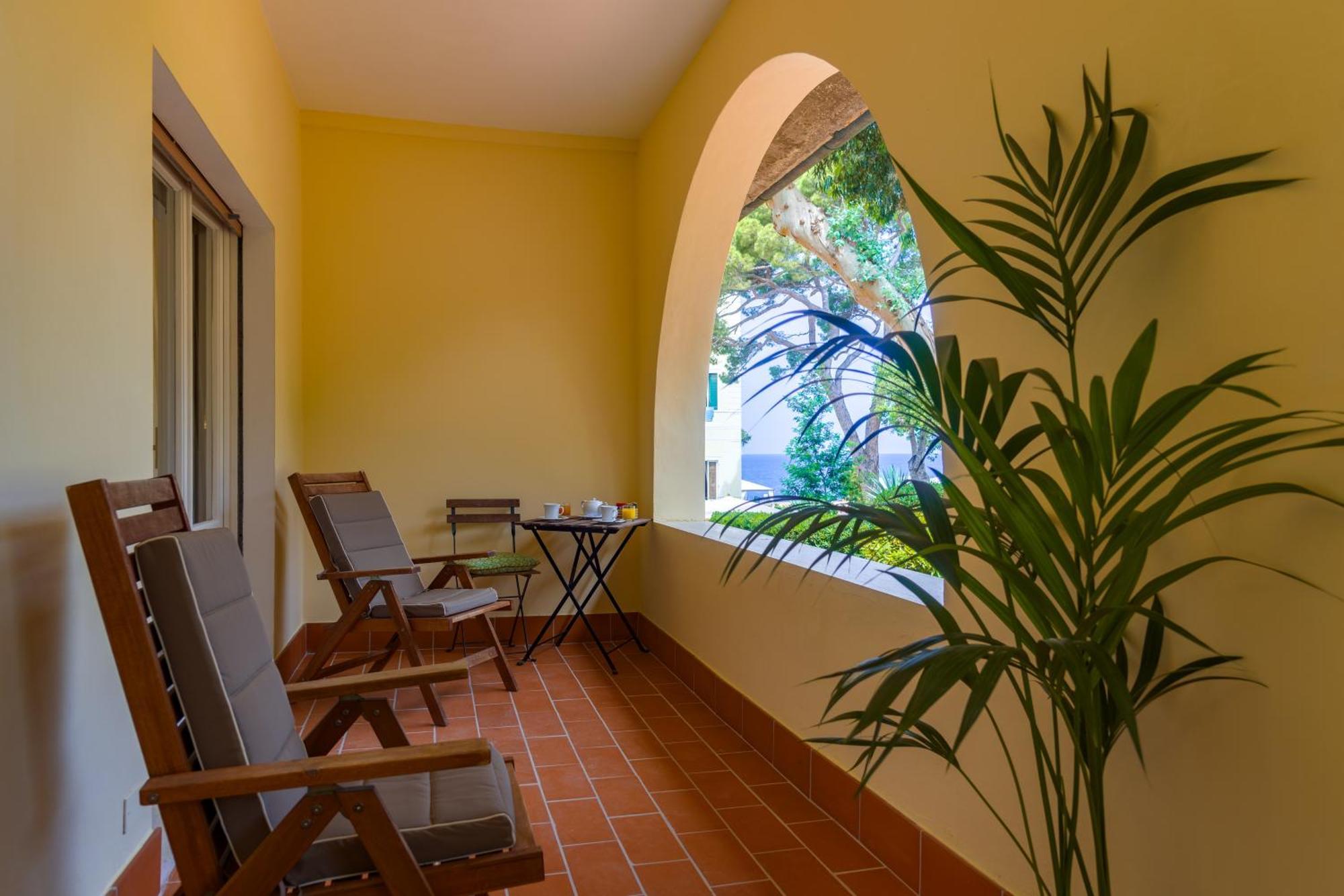 Hotel Villa Ottone Portoferraio Exterior foto